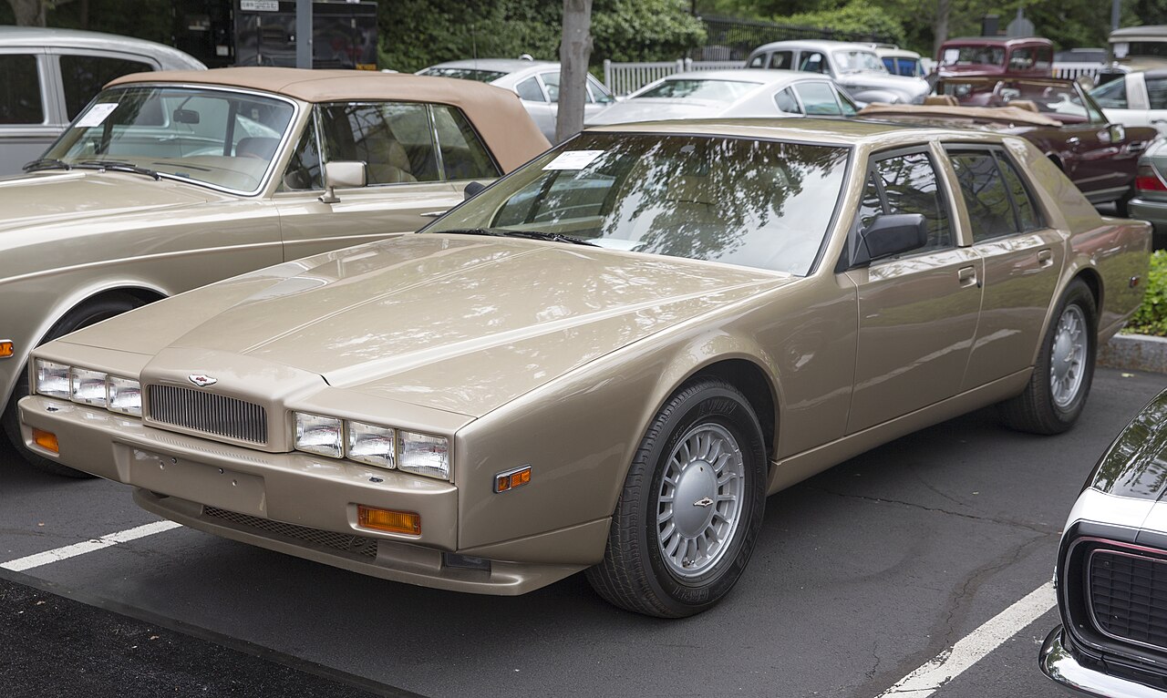 Aston Martin Lagonda