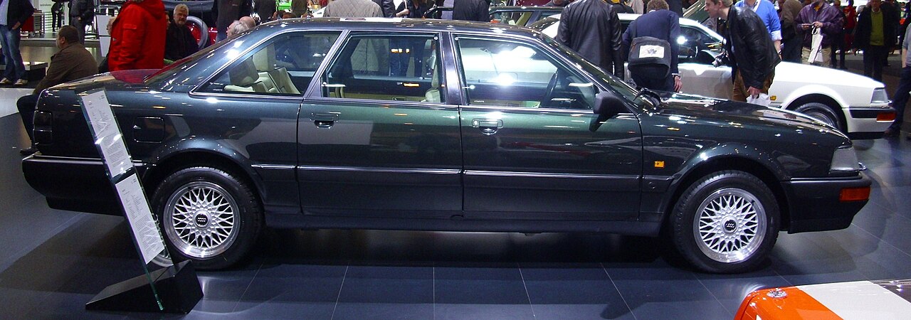 Audi V8