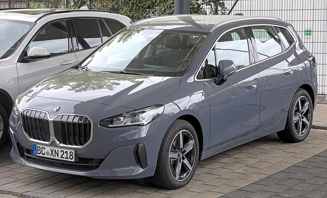БМВ 2 Series Active Tourer
