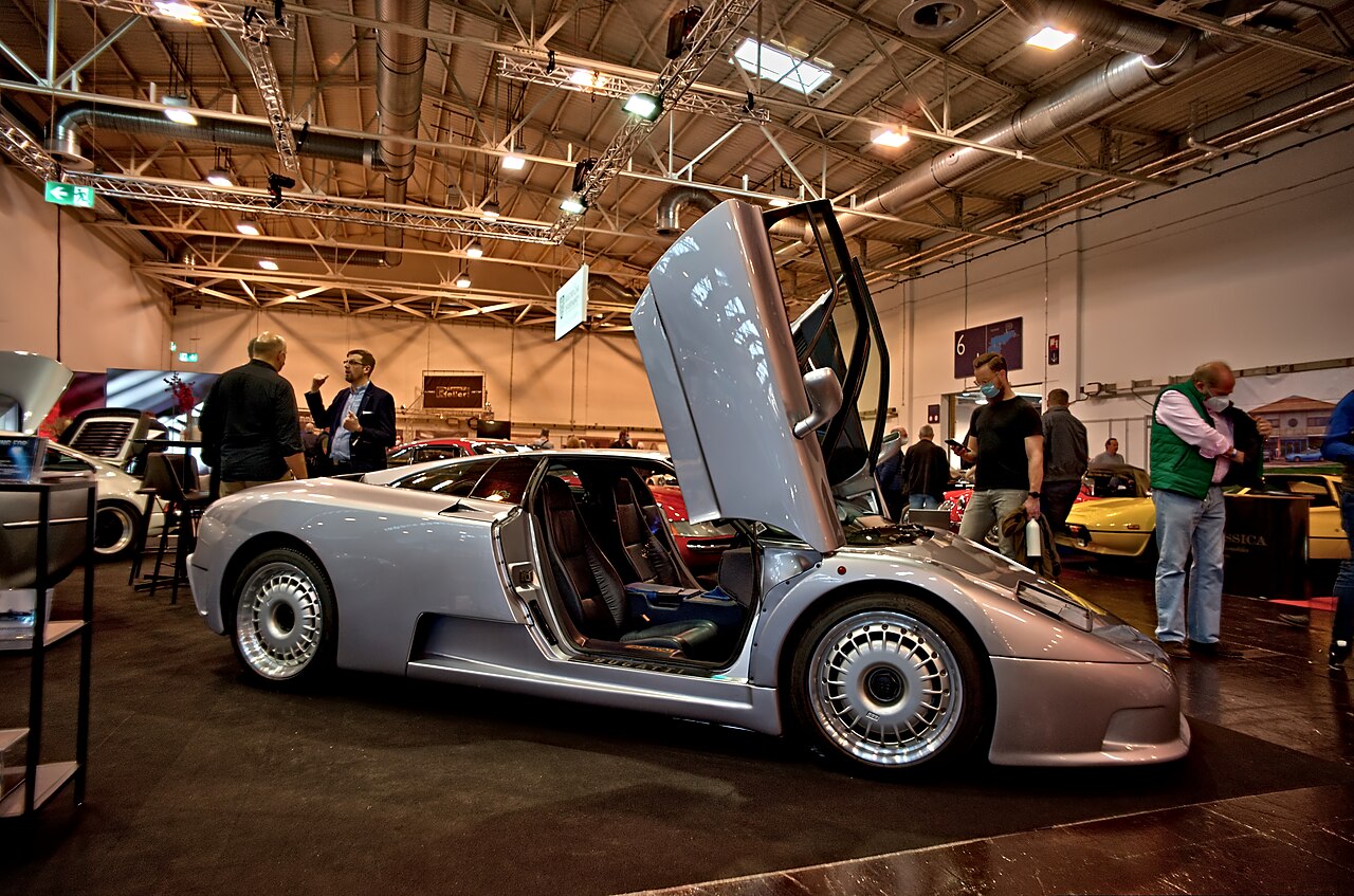 Bugatti EB110