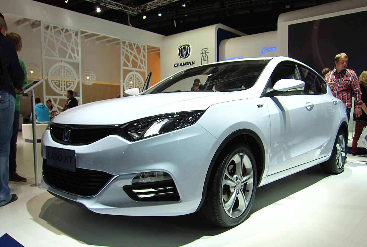 Changan Eado XT
