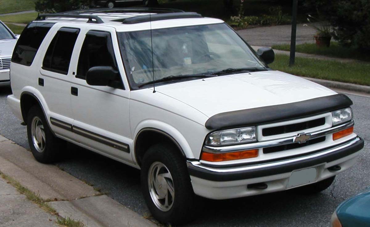 Шевроле S10 Blazer