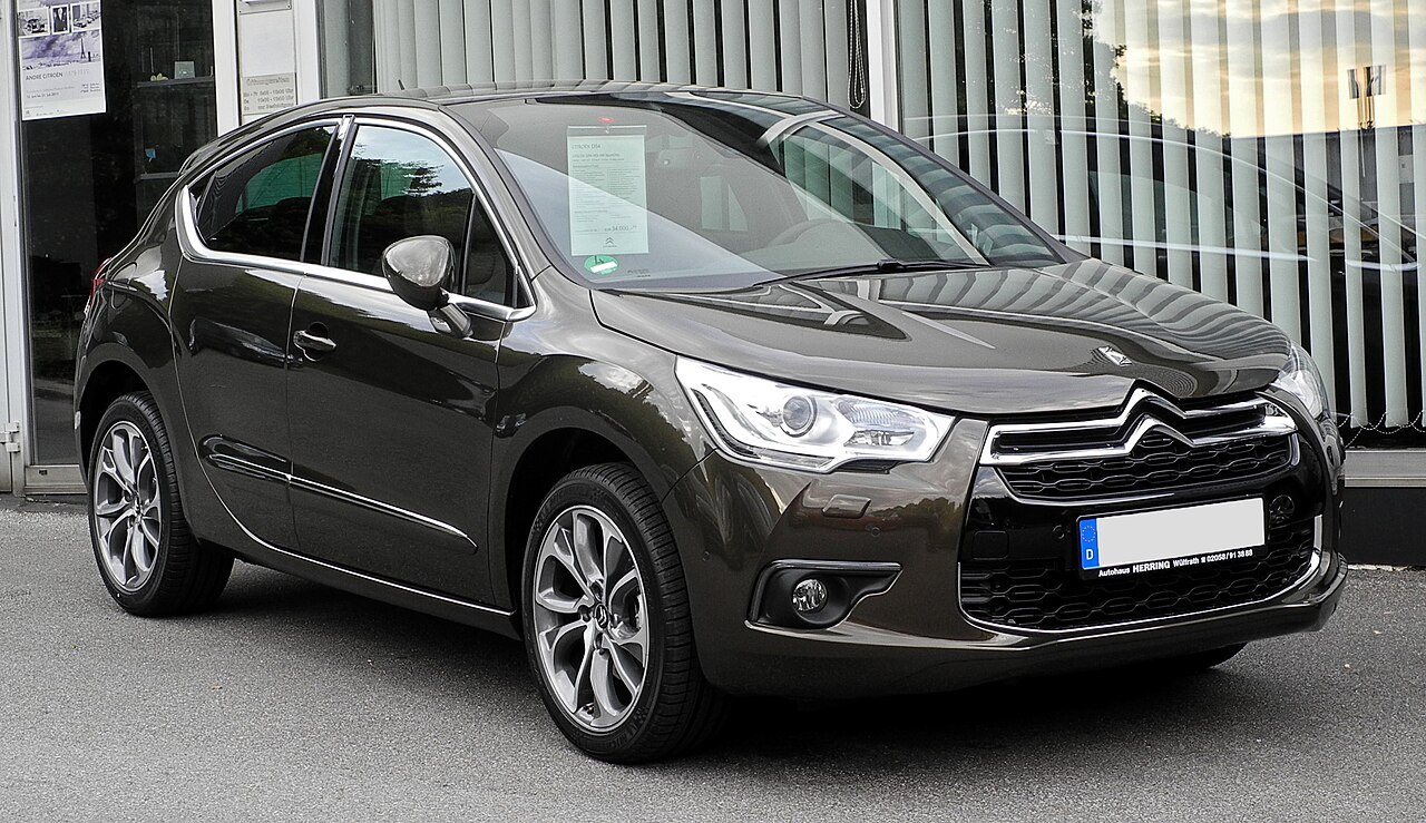 Ситроен DS4