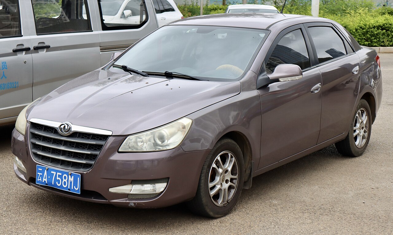 Дунфэн Fengshen S30