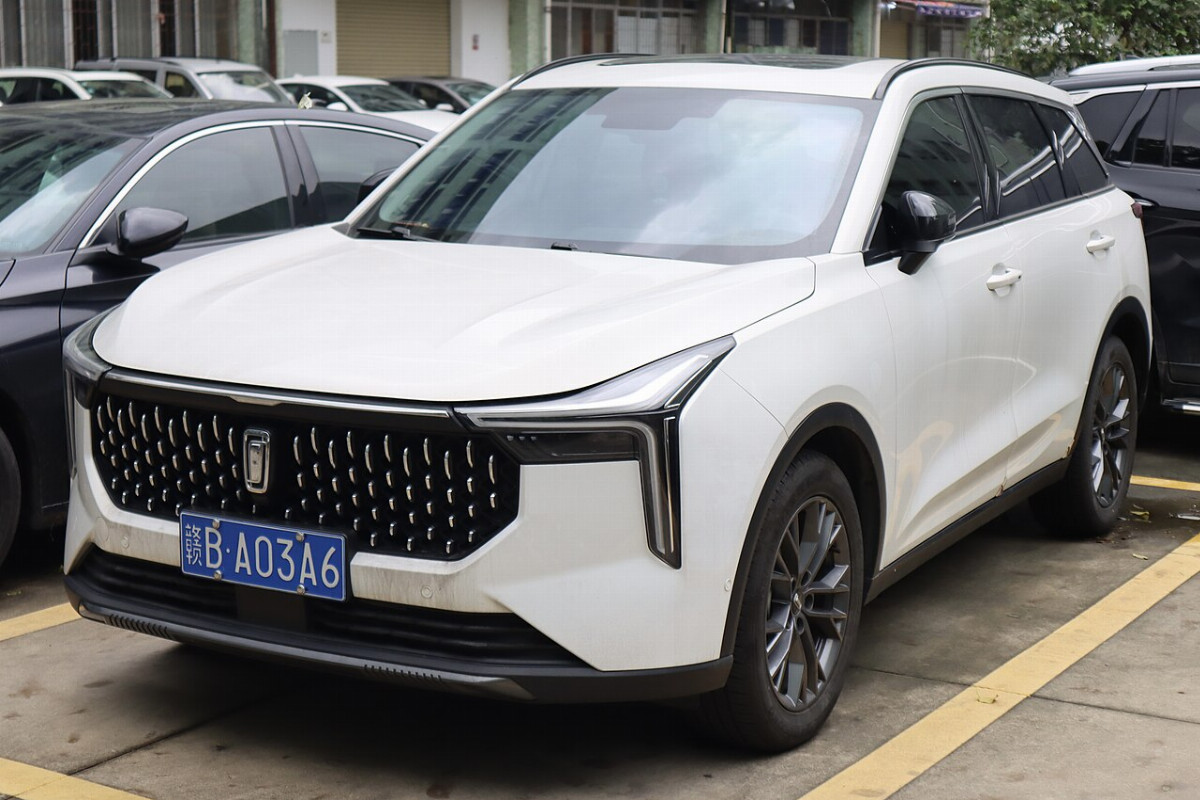 FAW Bestune T55