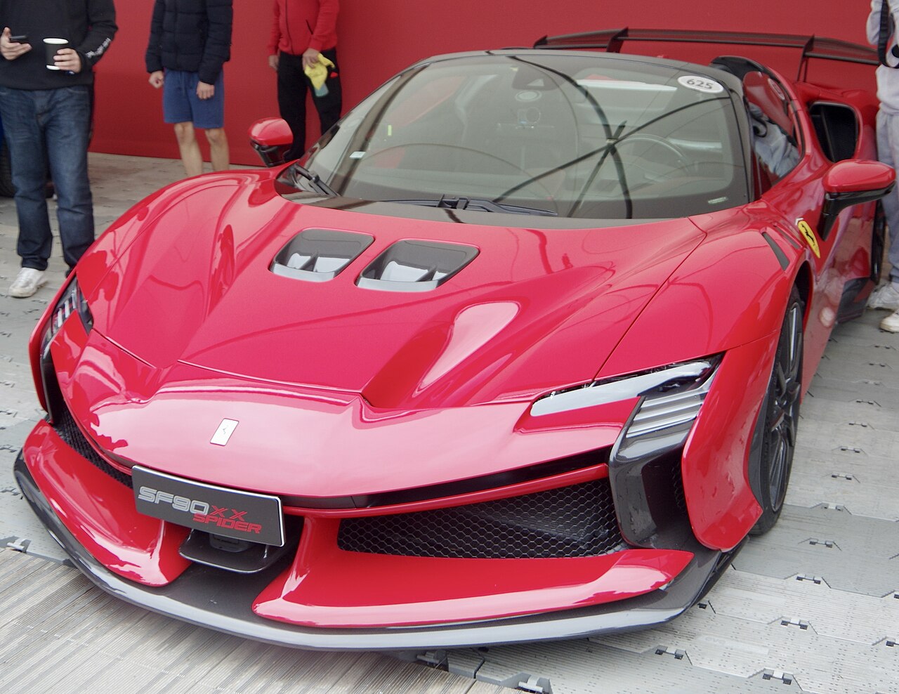 Ferrari SF90 XX Spider