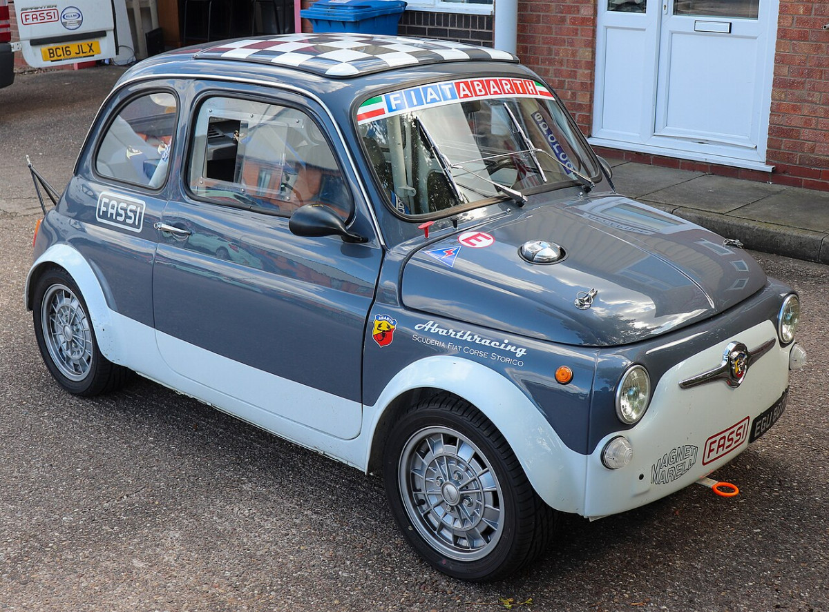 Fiat 695