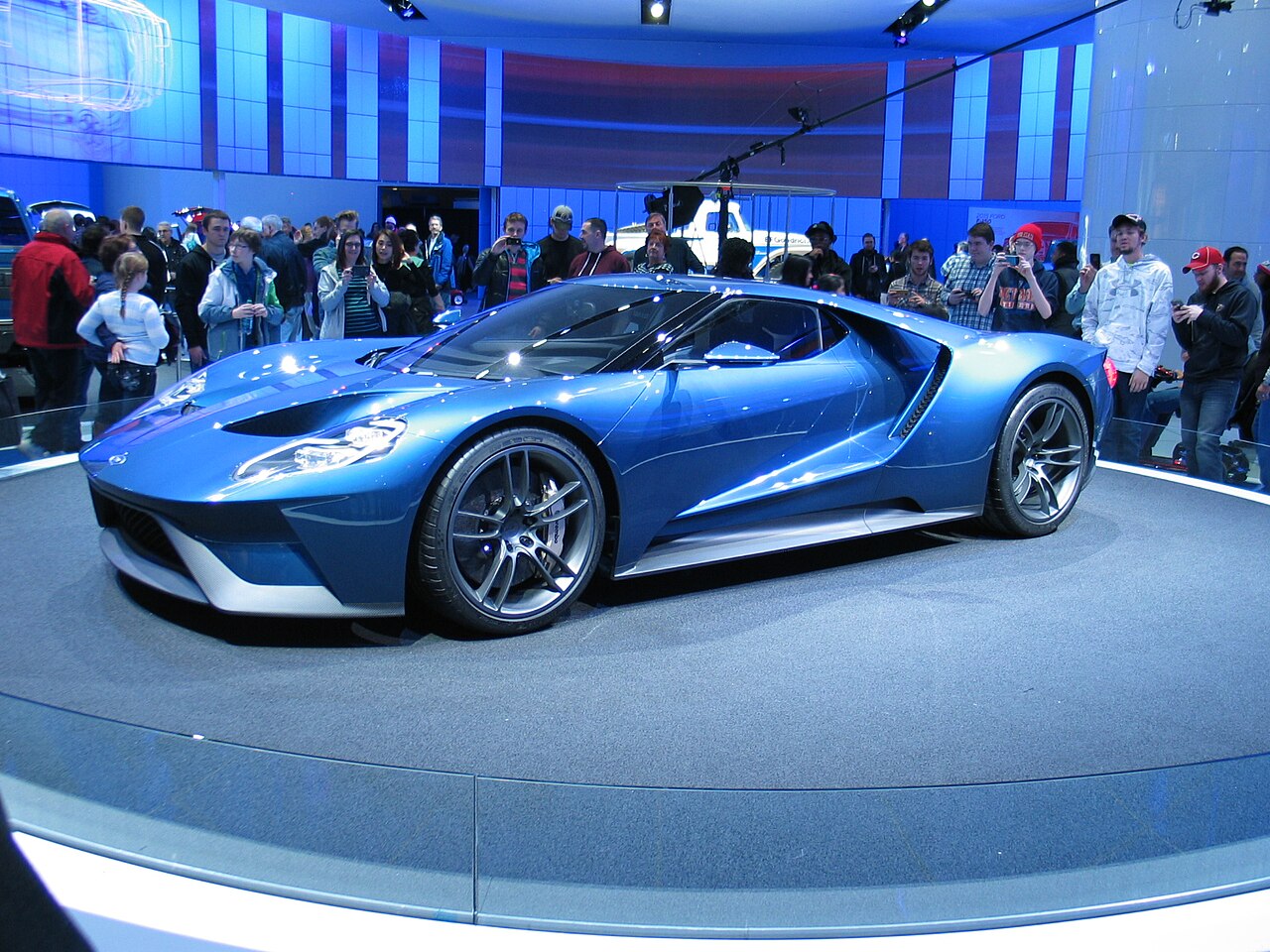 Ford GT