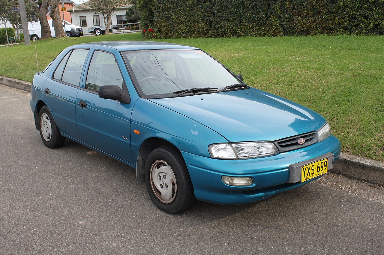 Kia Mentor
