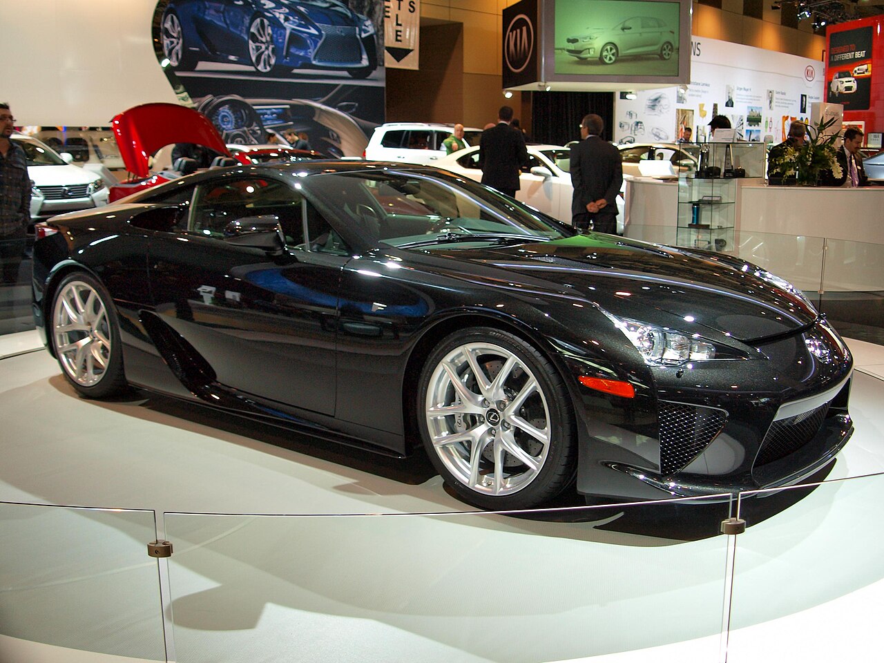 Лексус LFA
