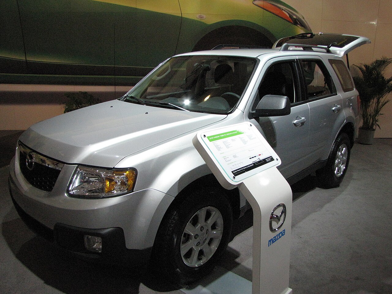 Mazda Tribute