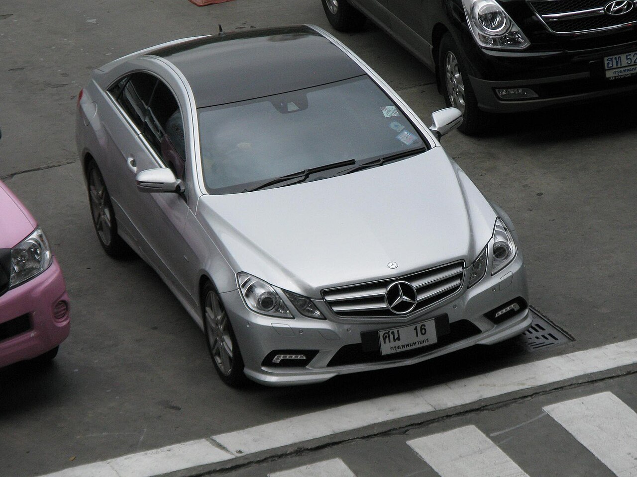 Мерседес E-Class Coupe
