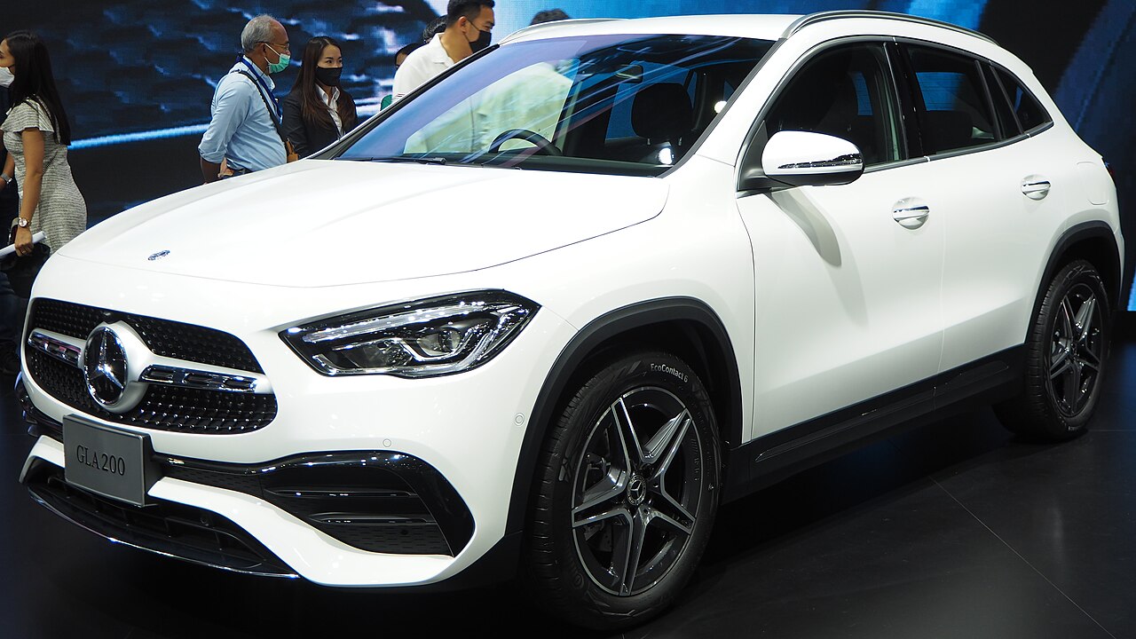 Мерседес GLA-Class AMG