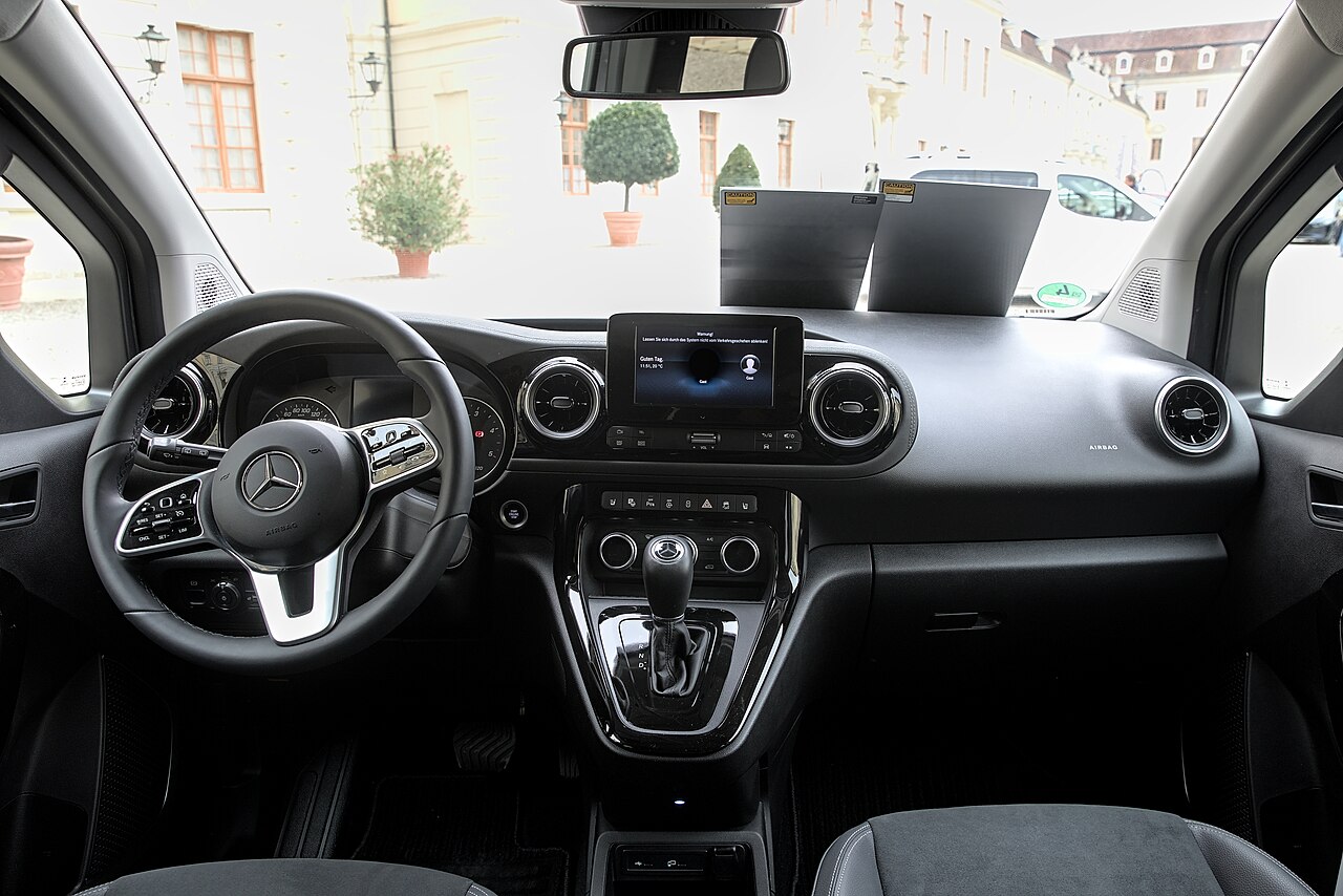 Мерседес T-Class