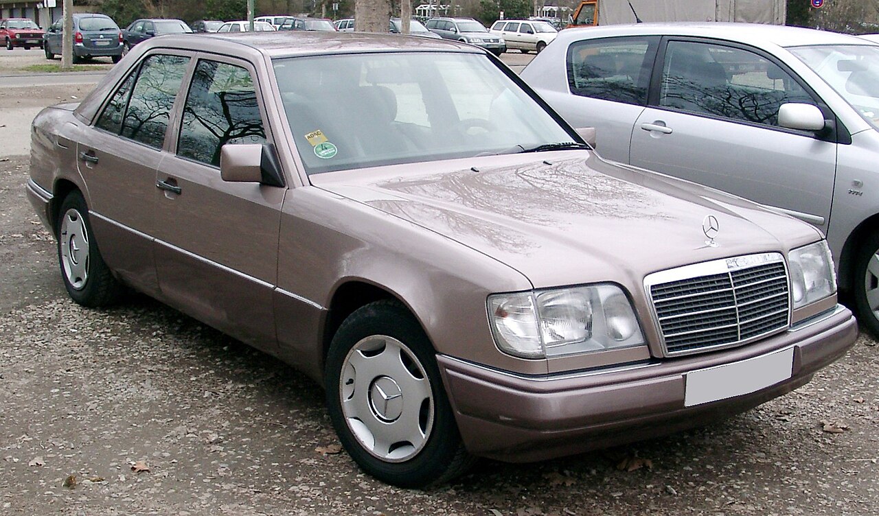 Мерседес W124