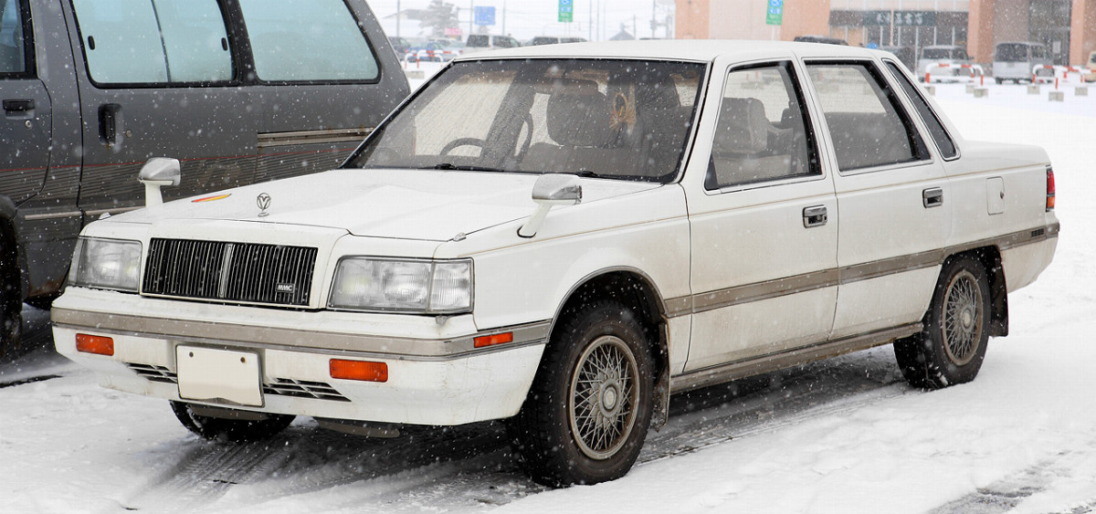 Мицубиси Debonair V