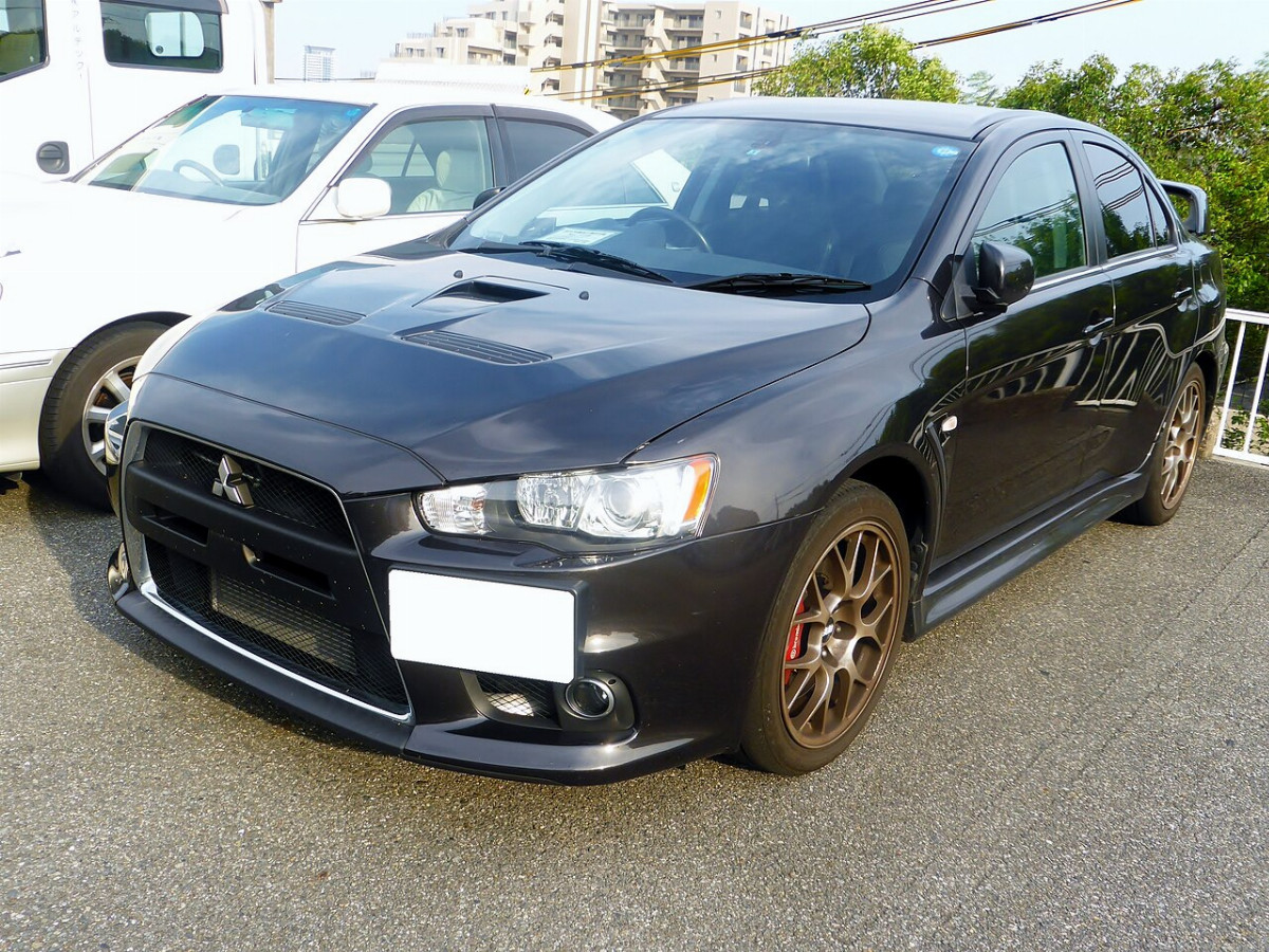 Мицубиси Lancer Evolution