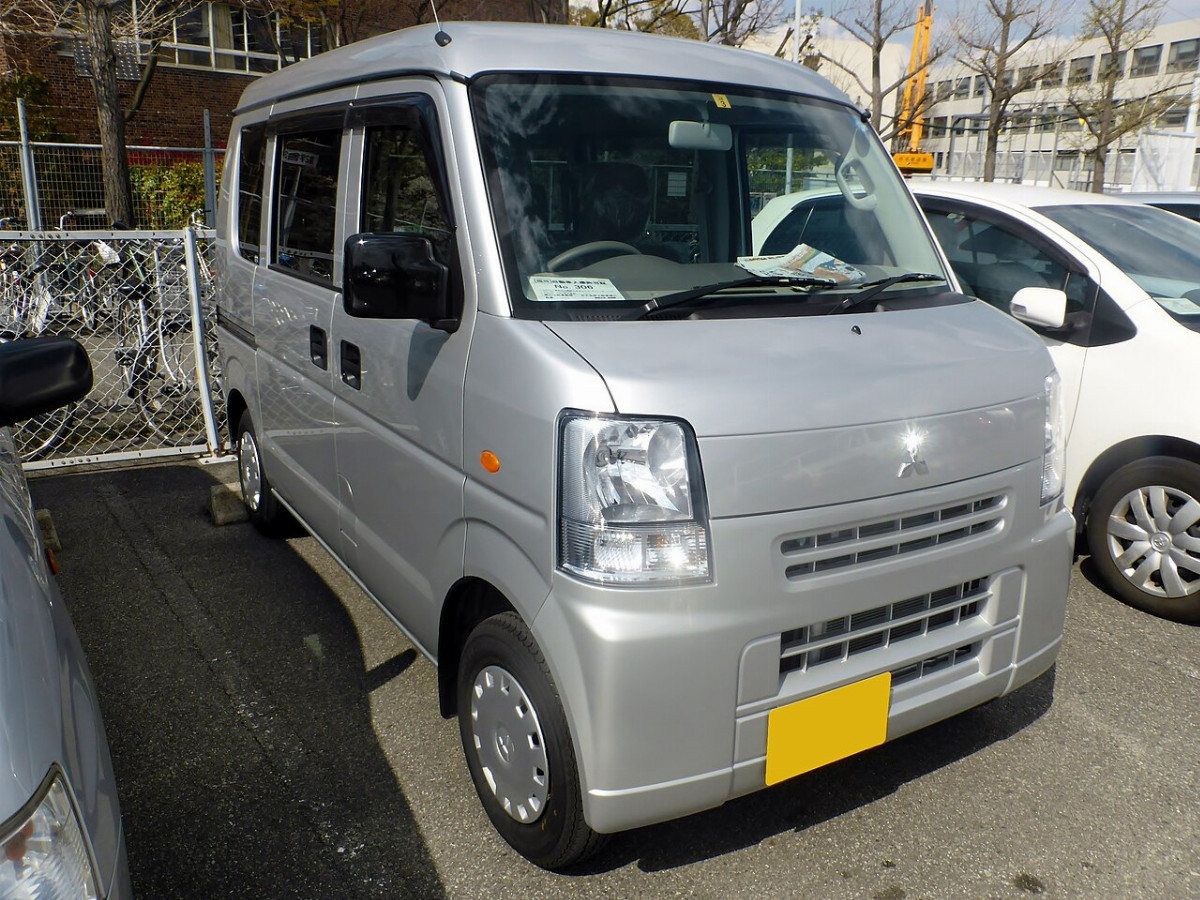 Мицубиси Minicab Van