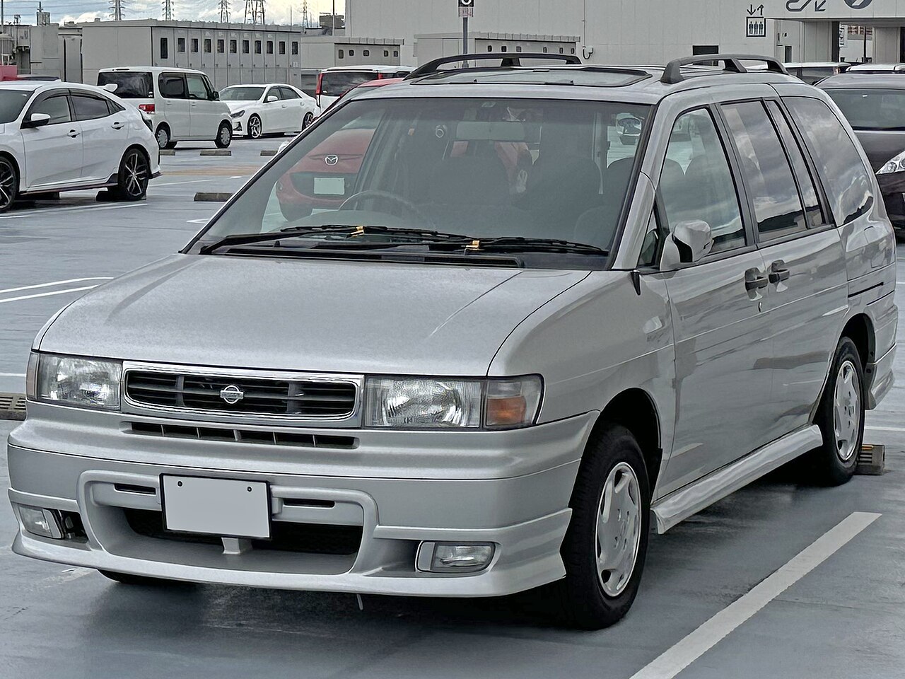 Ниссан Prairie Joy