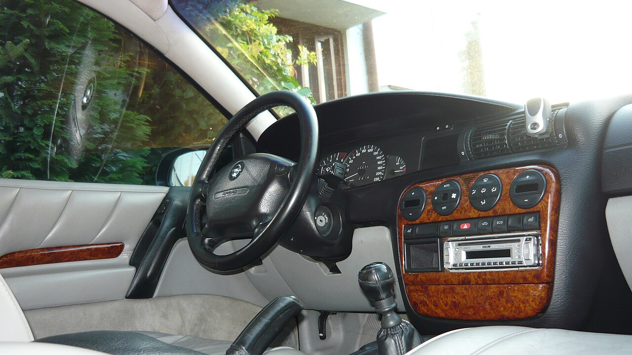 Opel Omega