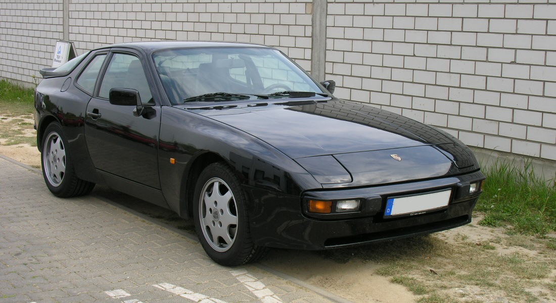 Порше 944