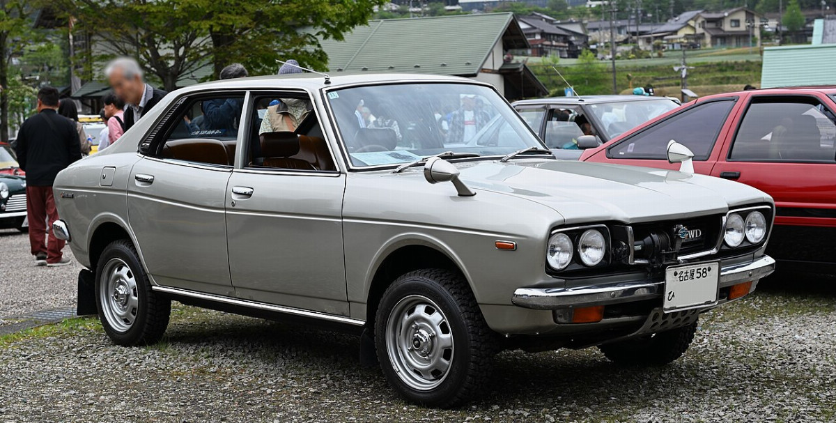 Subaru Leone