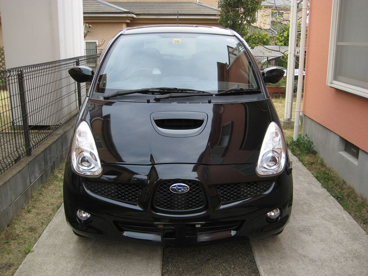 Subaru R1