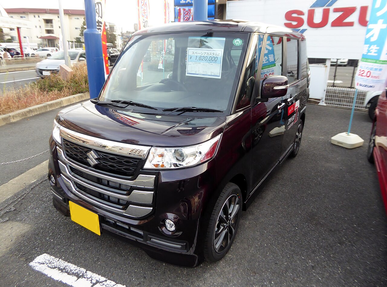Suzuki Spacia Custom Z