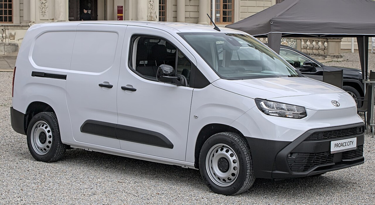 Toyota Proace City