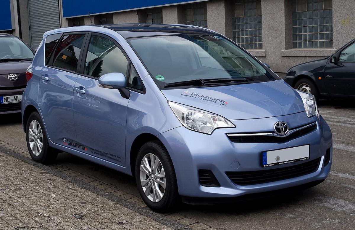 Toyota Verso S