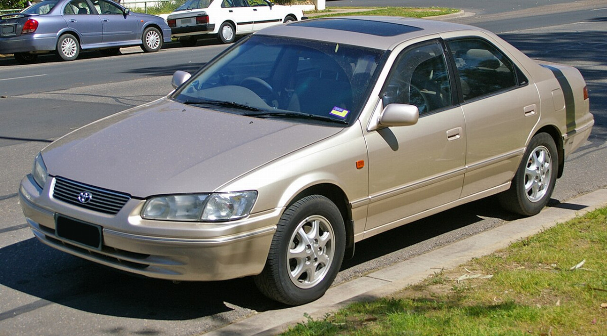 Toyota Vienta
