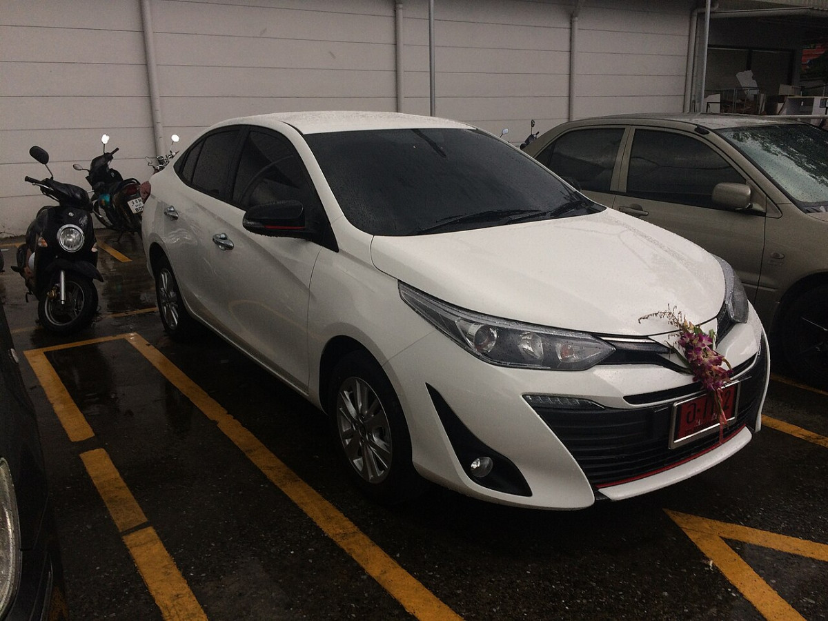 Toyota Yaris Ativ