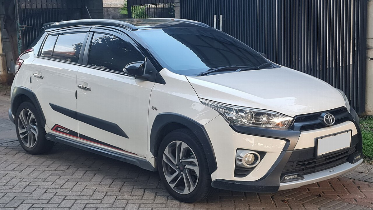 Toyota Yaris Heykers