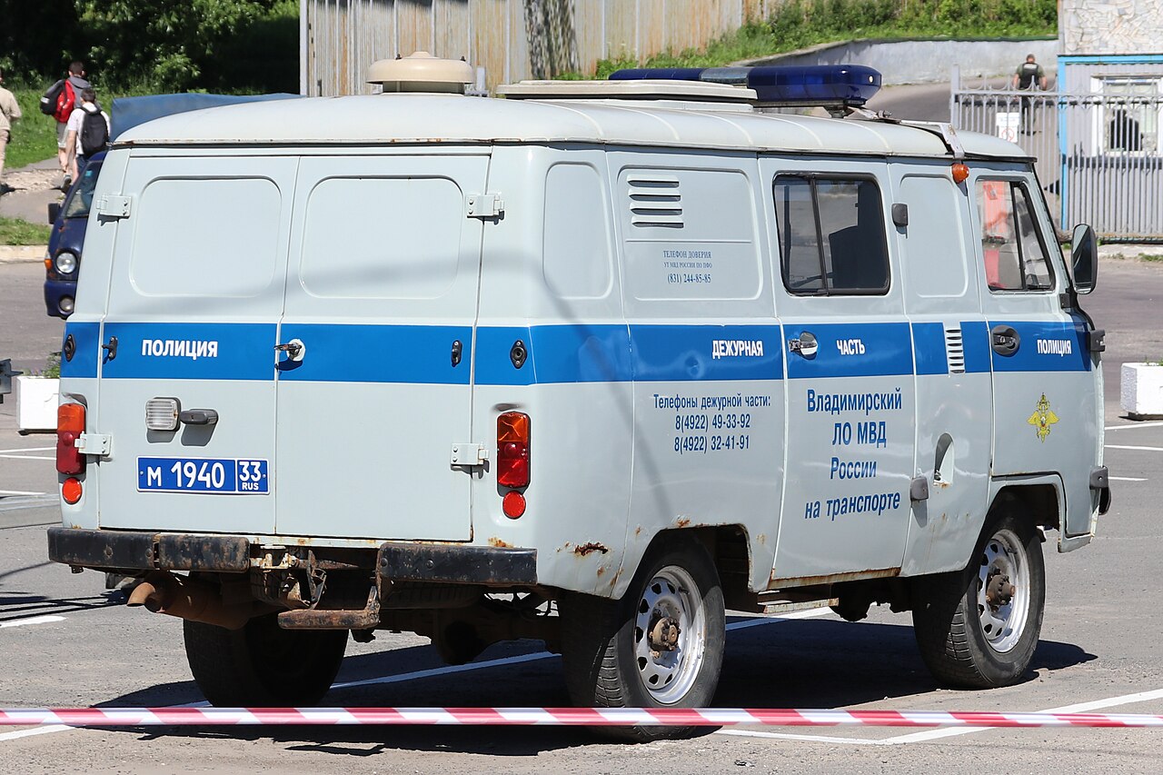 UAZ 3909