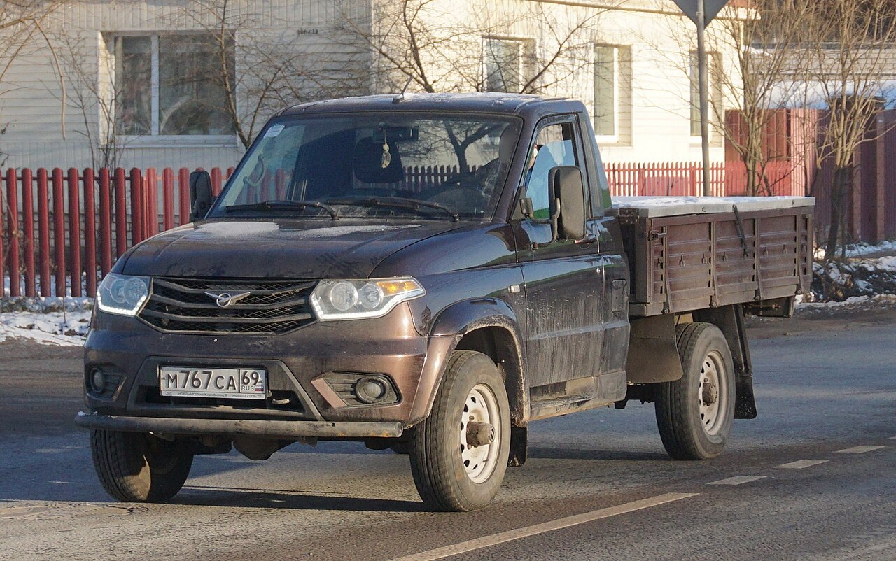 UAZ Cargo