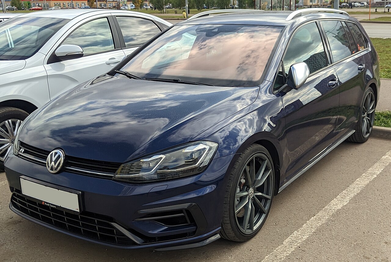 Фольксваген Golf Variant