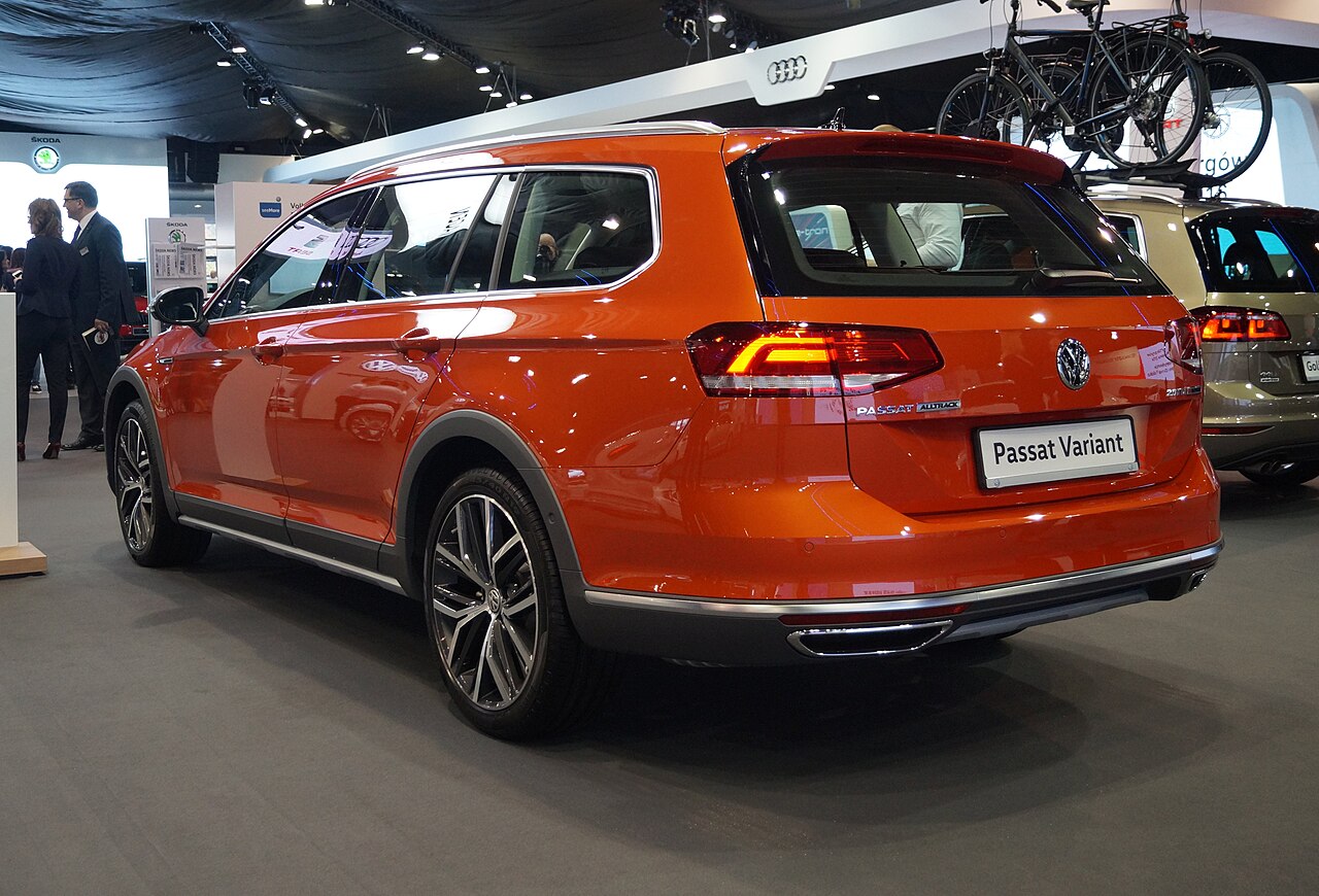 Фольксваген Passat Variant Alltrack