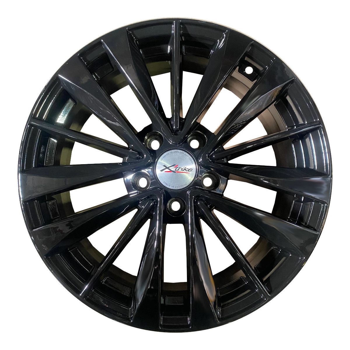 Литой диск Xtrike X-126 7,0x17 5x114.3 DIA67,1  ET35  BK